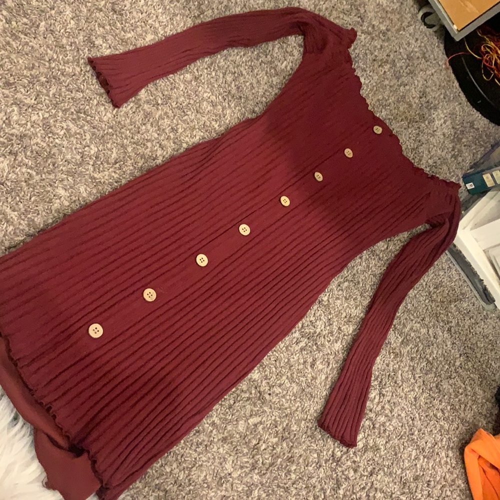 Off shoulder tight maroon mini dress